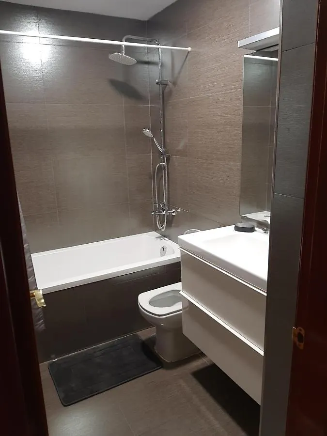 Apartment In Perfect Position Historic Centre مالقة 0*,